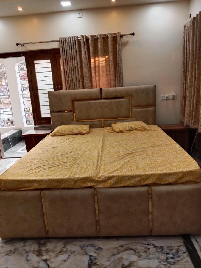 Country house Gupta Residence. Dhanbad