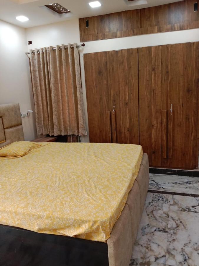 Country house Gupta Residence. *