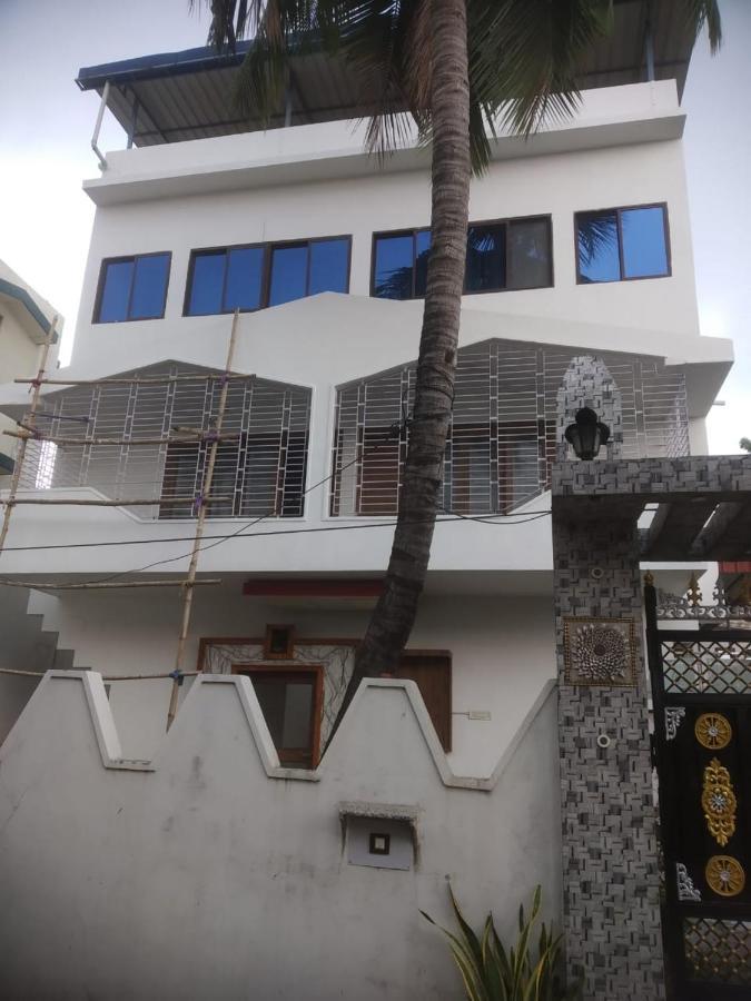 Country house Gupta Residence. *